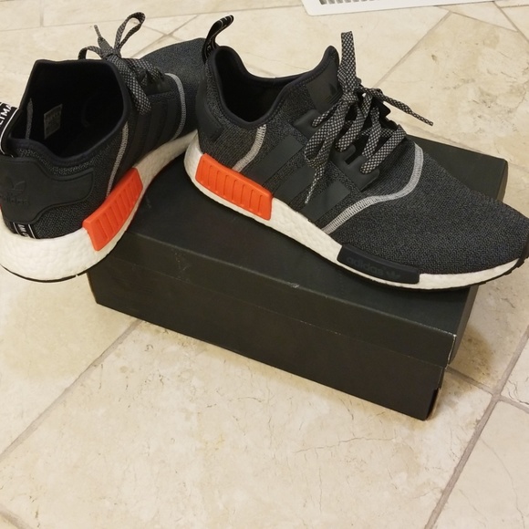 NMD_R1 - Picture 5 of 8